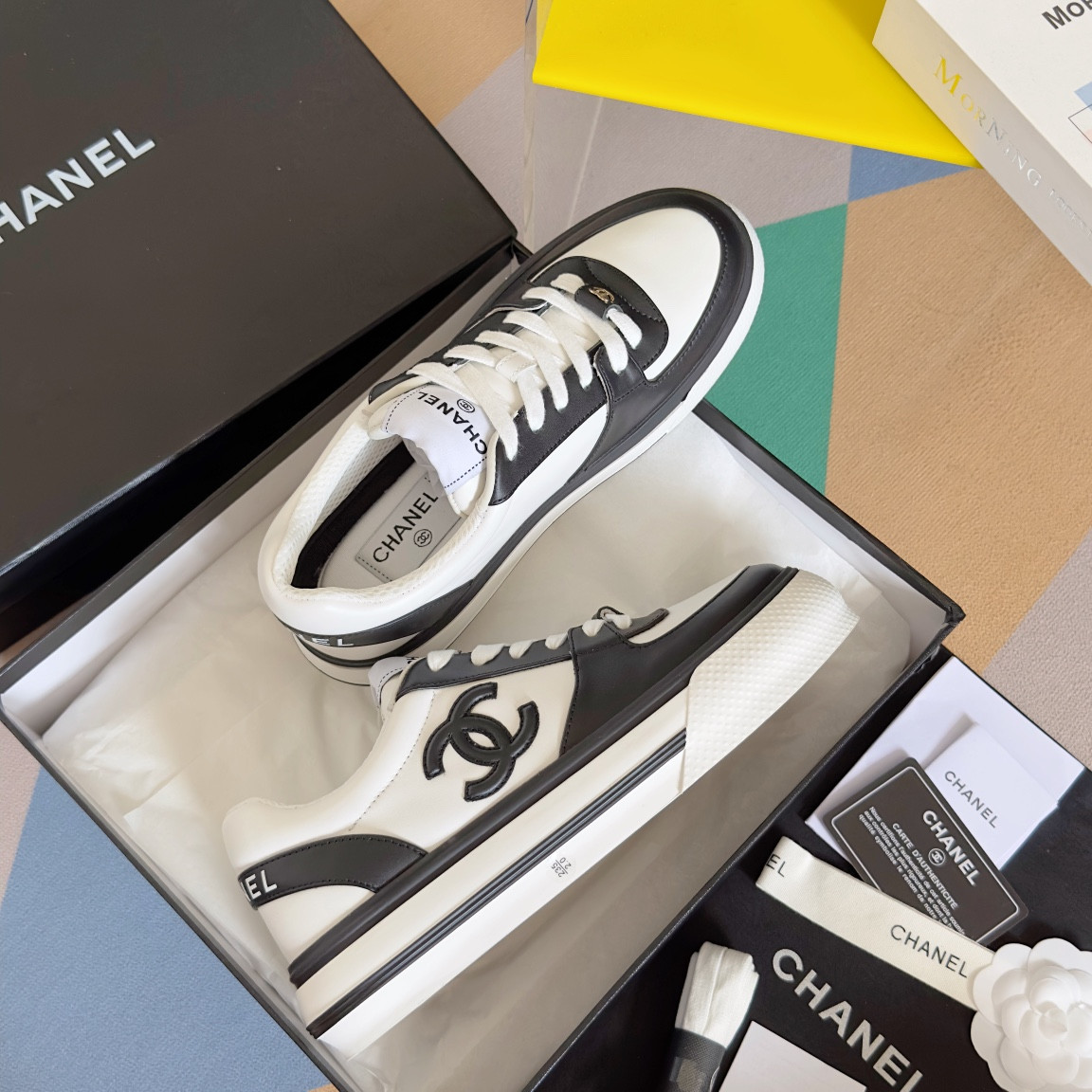 UA CHANEL SNEAKER