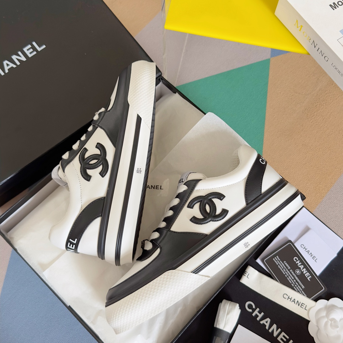 UA CHANEL SNEAKER