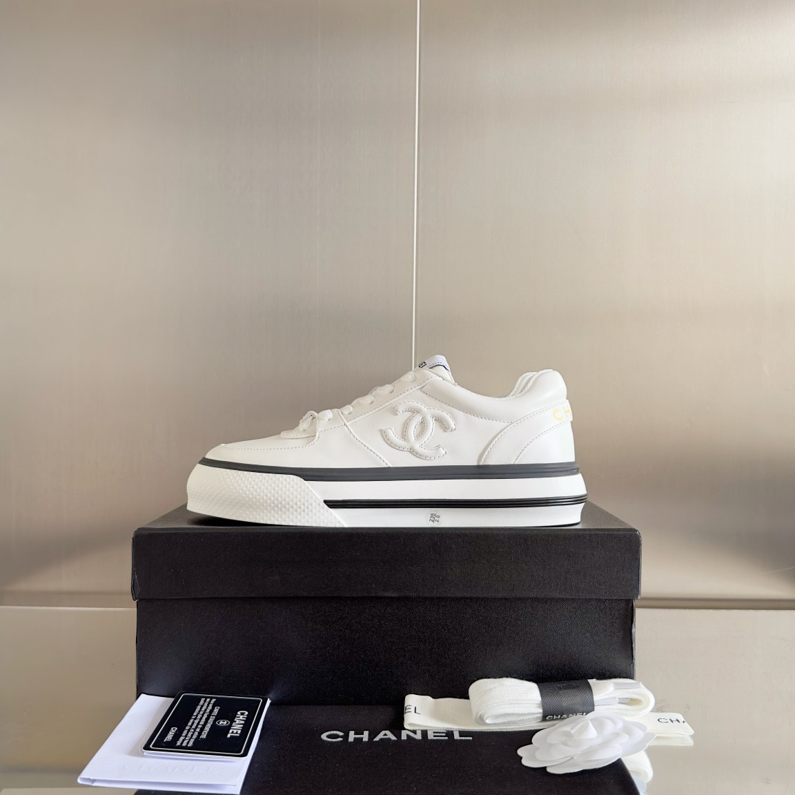 UA CHANEL SNEAKER