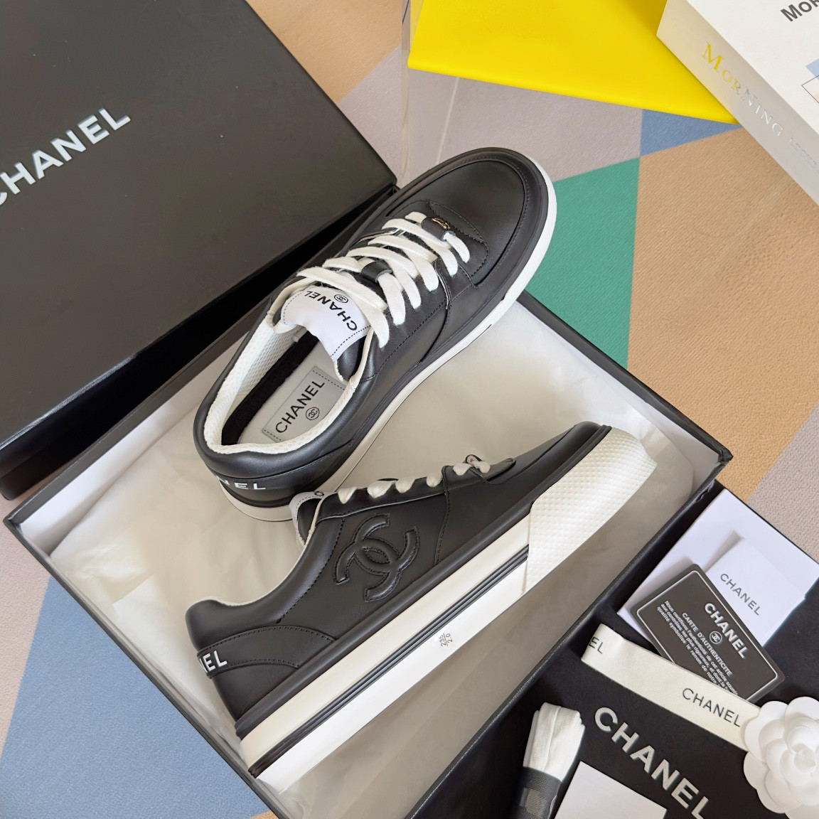 UA CHANEL SNEAKER