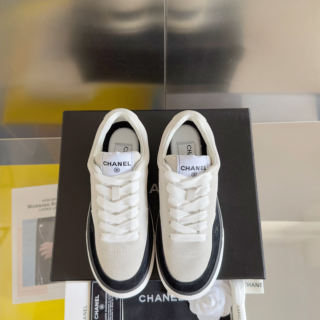 UA CHANEL SNEAKER