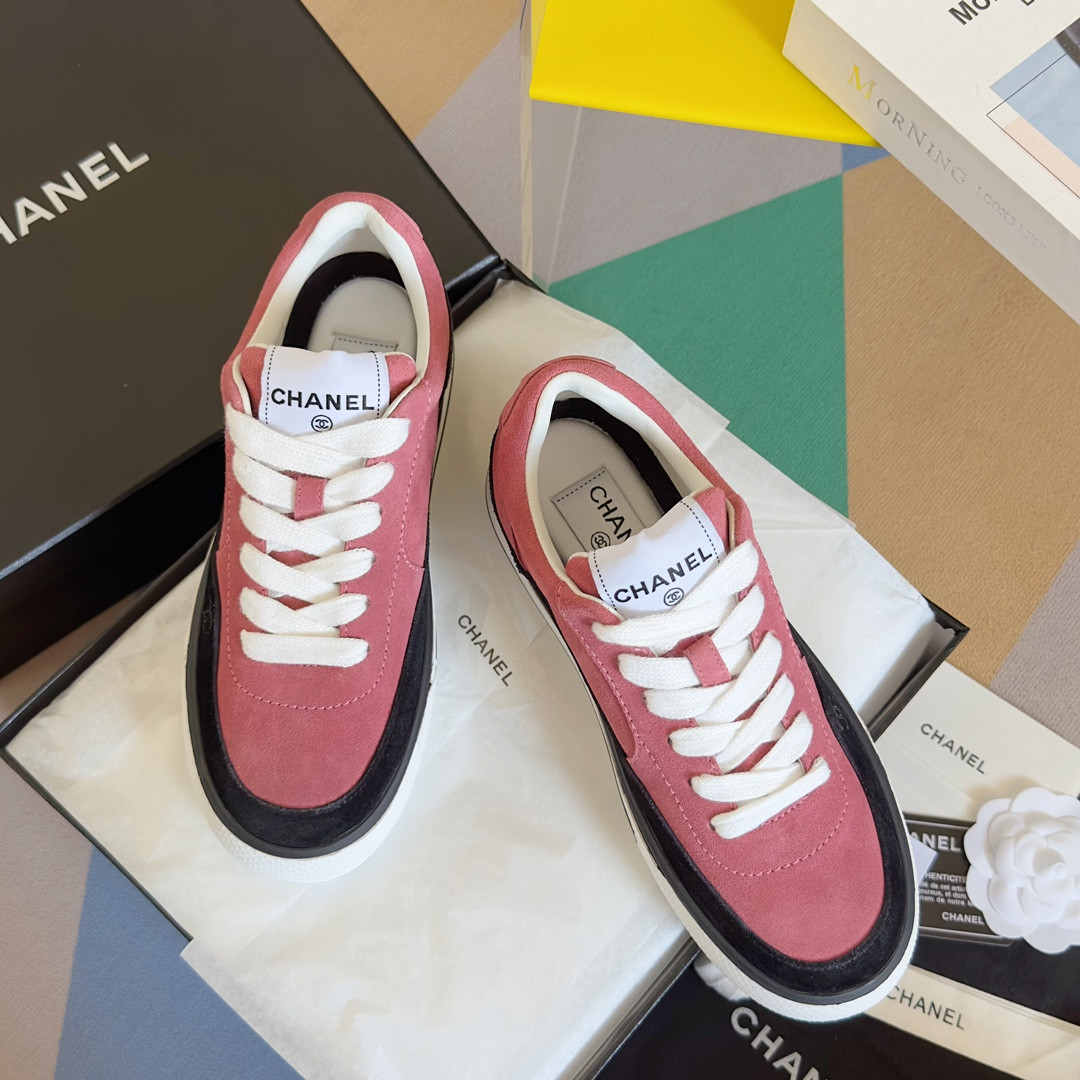 UA CHANEL SNEAKER
