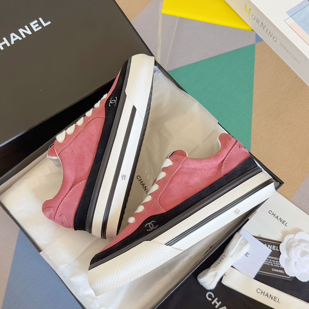 UA CHANEL SNEAKER