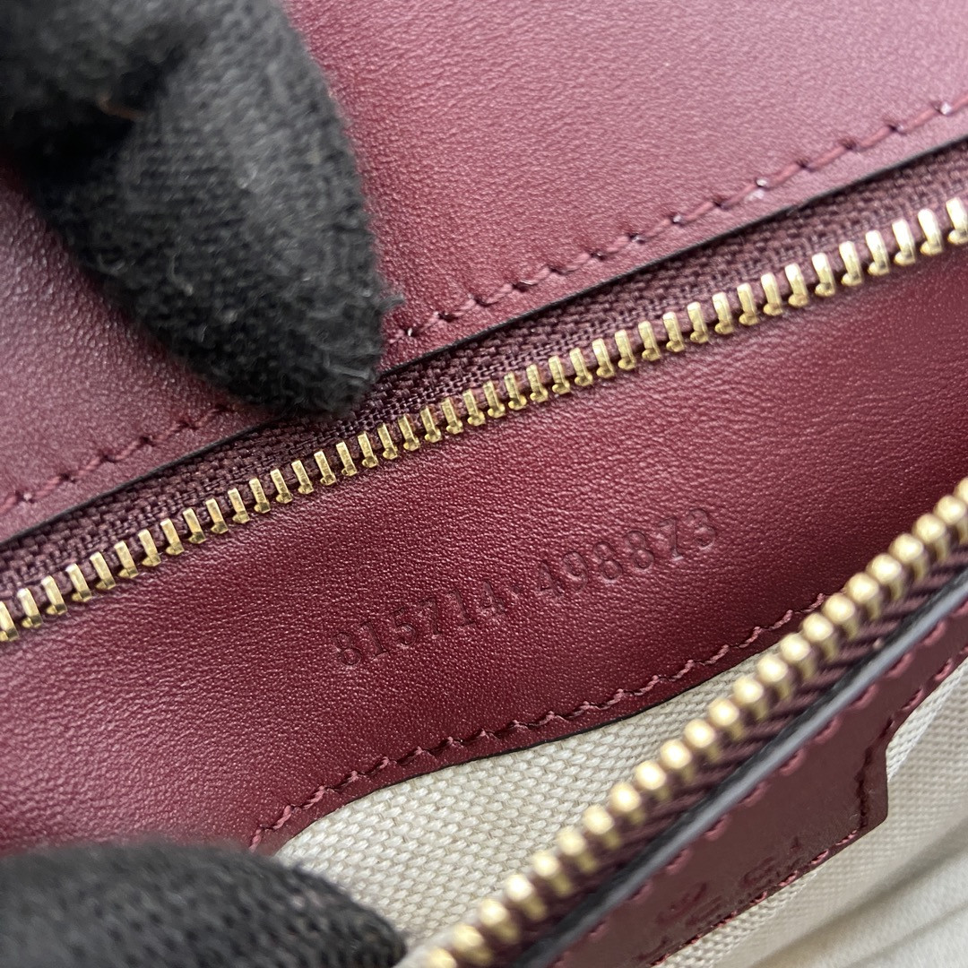 GUCCI BLONDIE Medium TOP HANDLE BAG 27x 17x 7cm