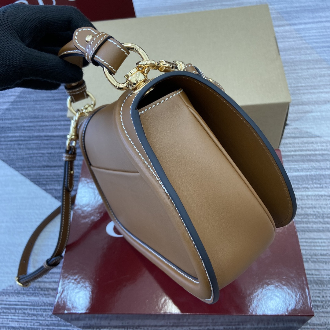 GUCCI BLONDIE Medium TOP HANDLE BAG 27x 17x 7cm
