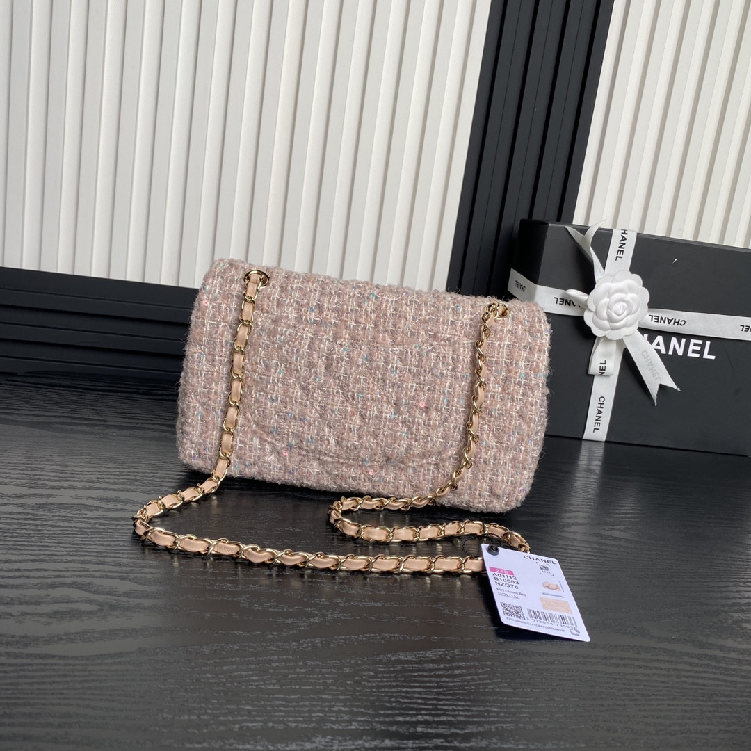Chanel Classic Flap Bag 25cm