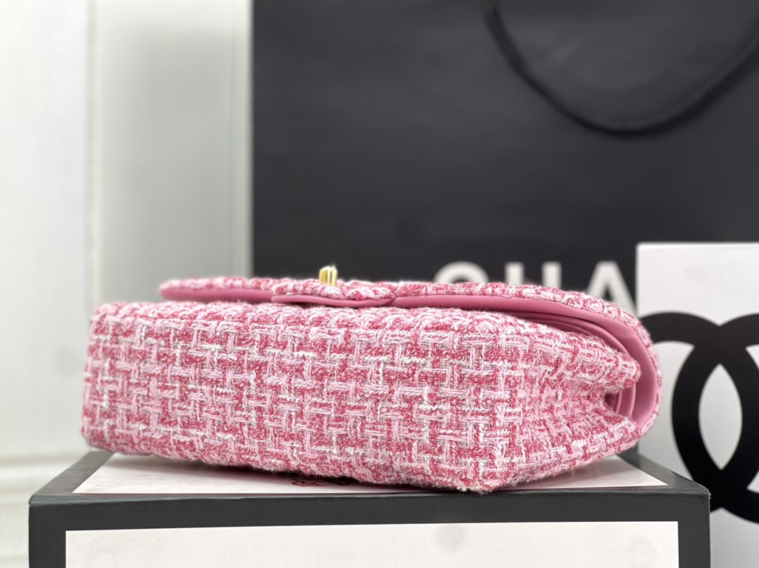 Chanel Classic Flap Bag 25cm