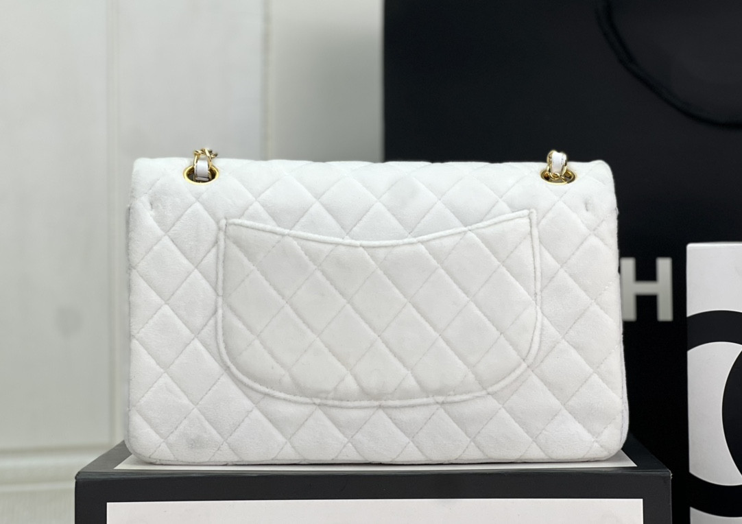 Chanel Classic Flap Bag 25cm