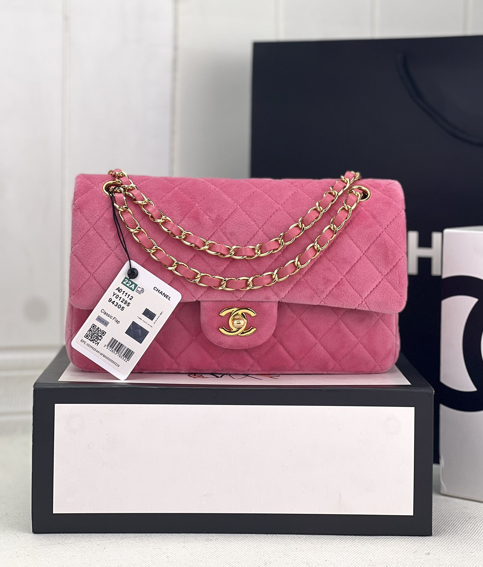 Chanel Classic Flap Bag 25cm