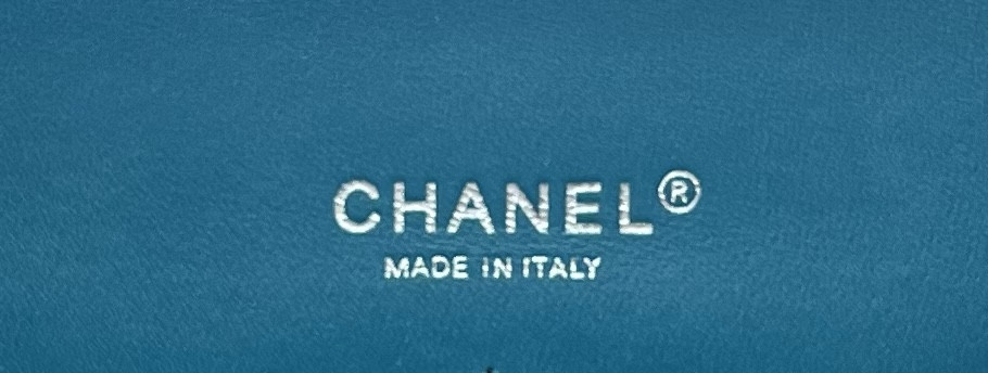 Chanel Classic Flap Bag 25cm