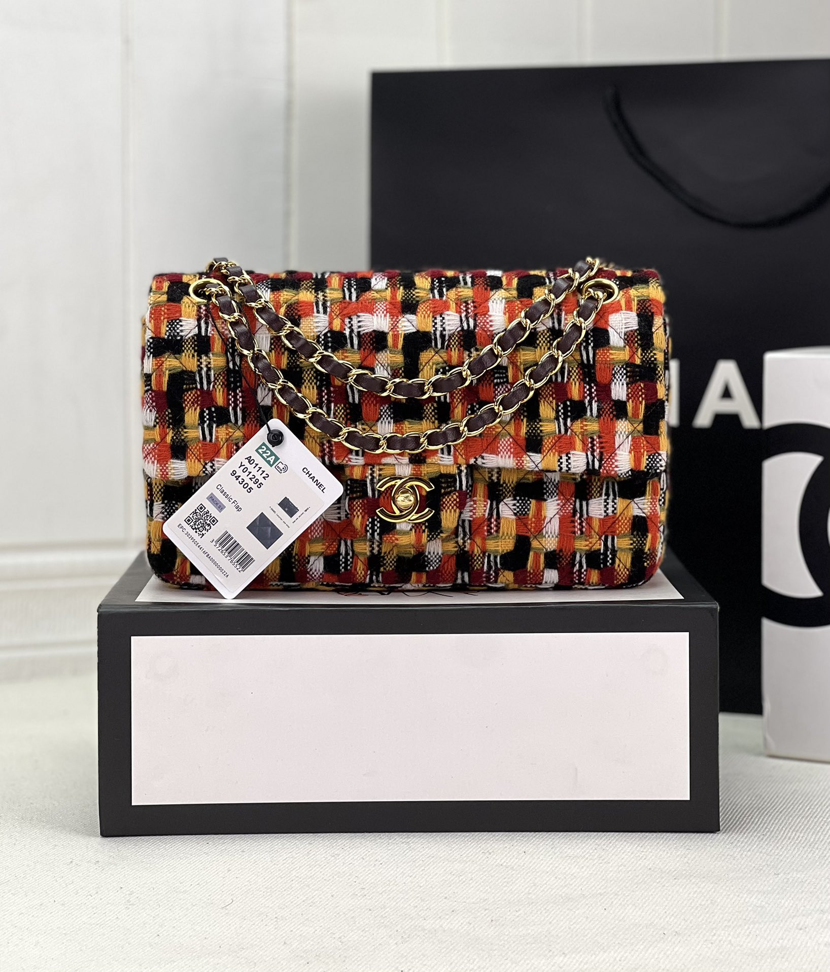 Chanel Classic Flap Bag 25cm