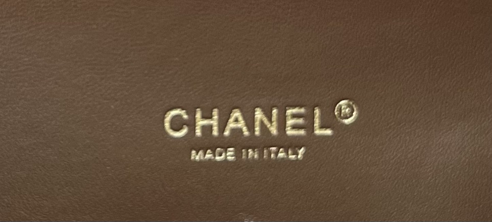 Chanel Classic Flap Bag 25cm