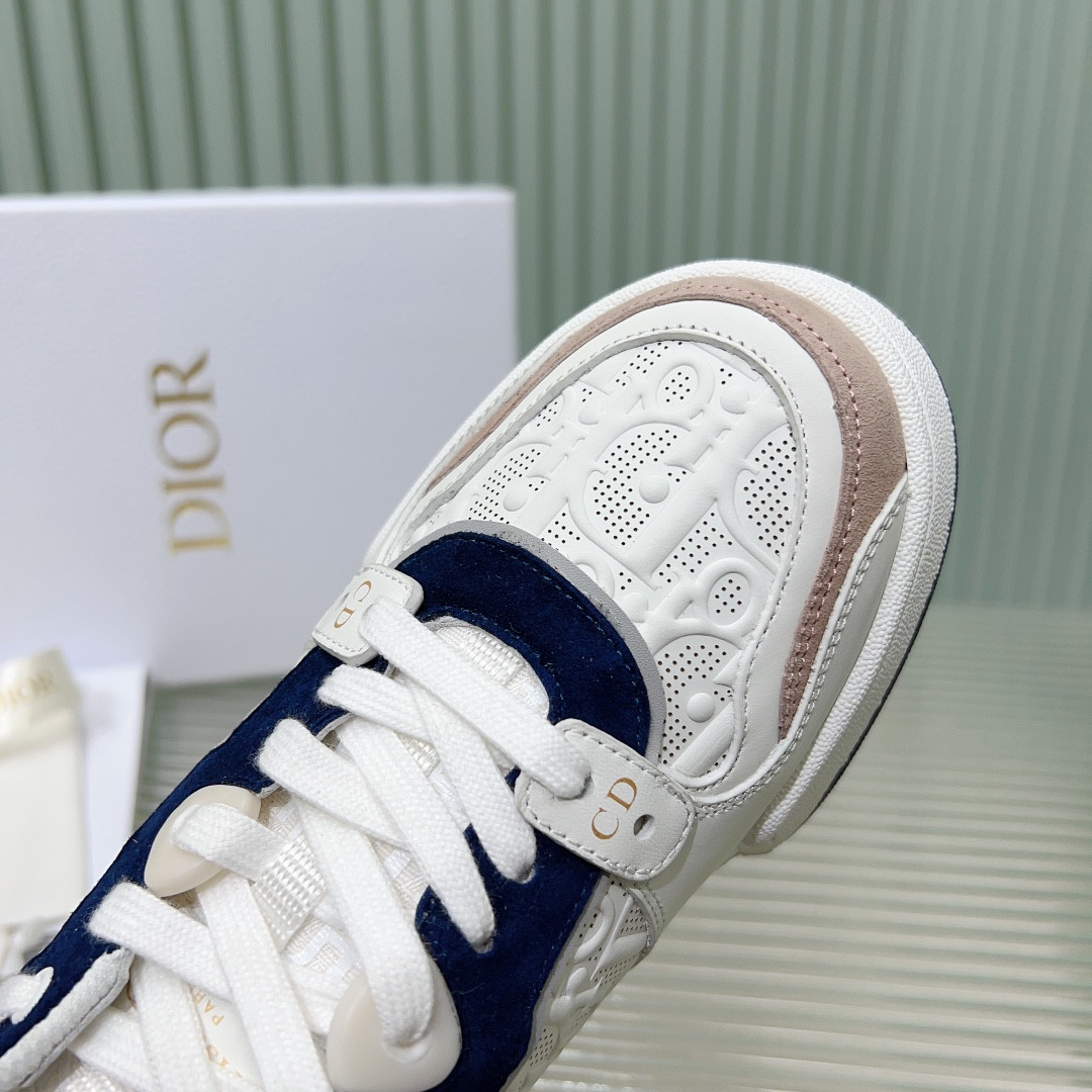 UA Dior One Sneaker