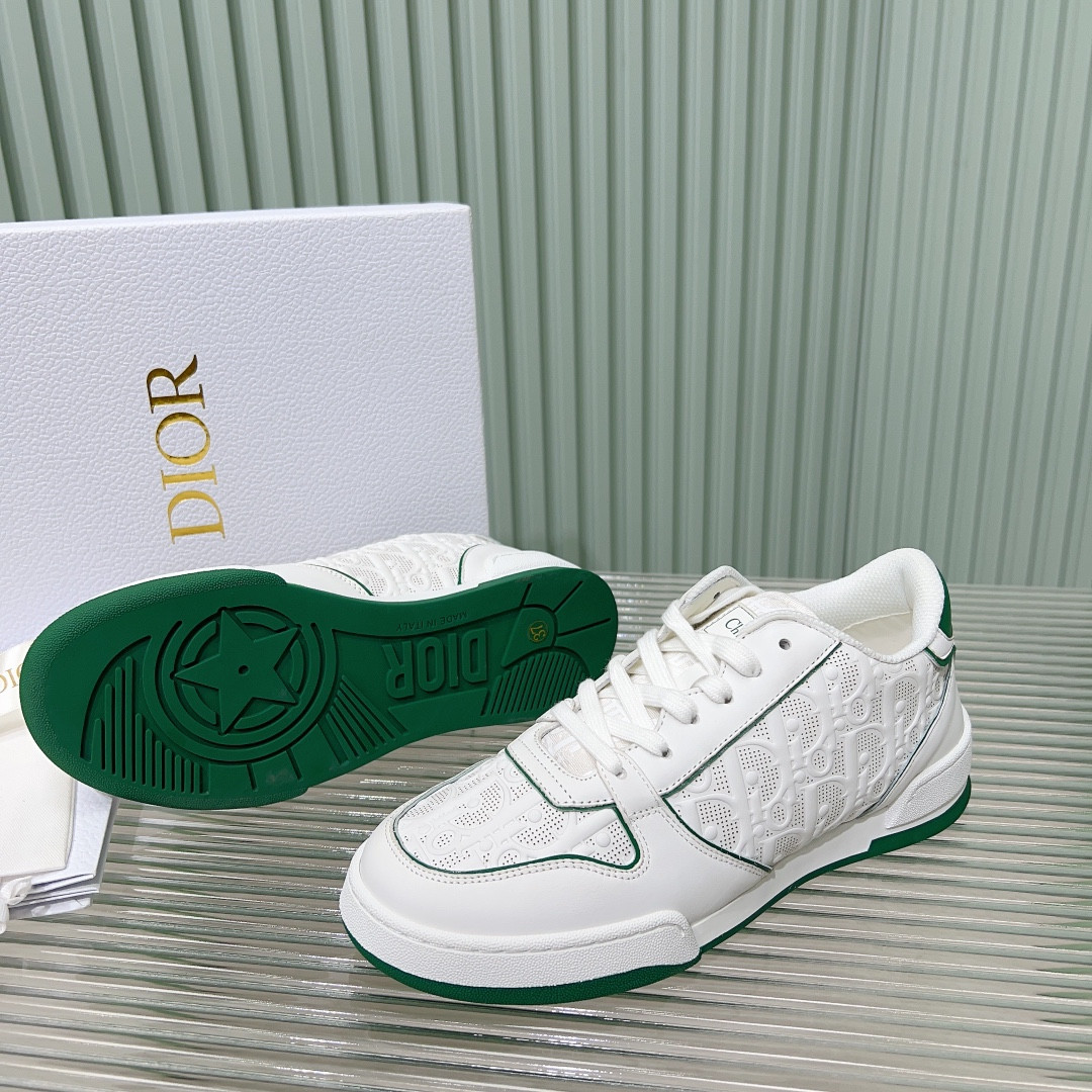 UA Dior One Sneaker
