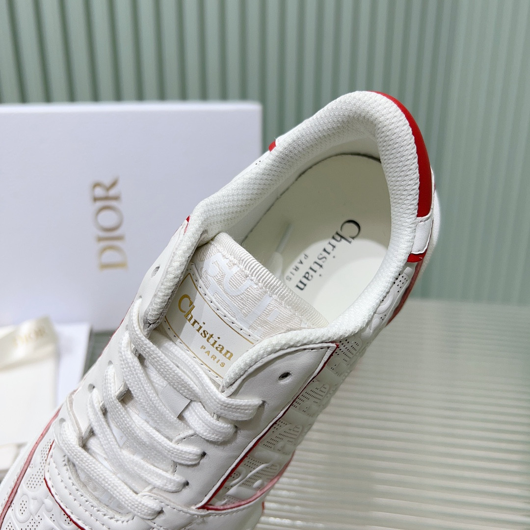 UA Dior One Sneaker