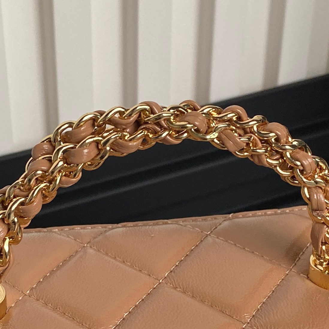 Chanel Clutch With Chain 9.5x 17x 8CM