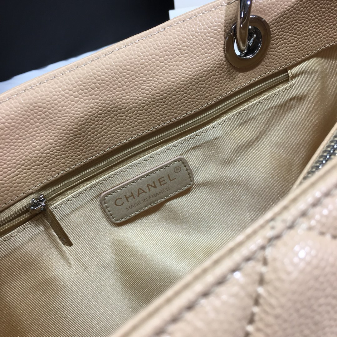 CHANEL GST CAVIAR LEATHER HARDWARE 24X33X13CM