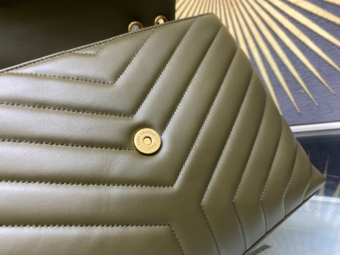 YSL LOULOU QUILTED LEATHER 32x22x9cm