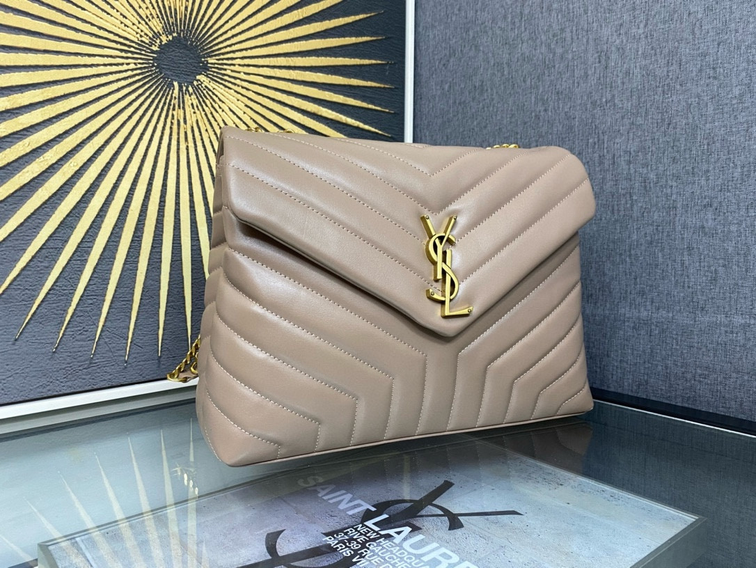 YSL LOULOU QUILTED LEATHER 32x22x9cm
