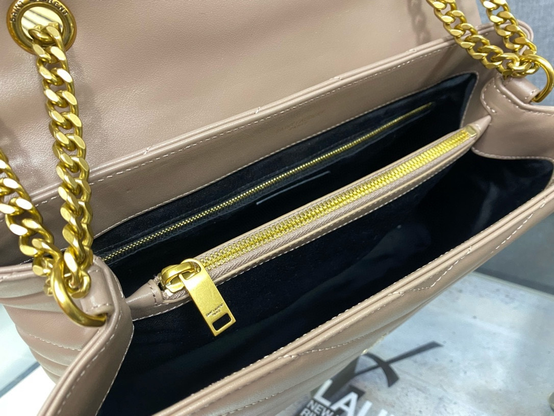 YSL LOULOU QUILTED LEATHER 32x22x9cm