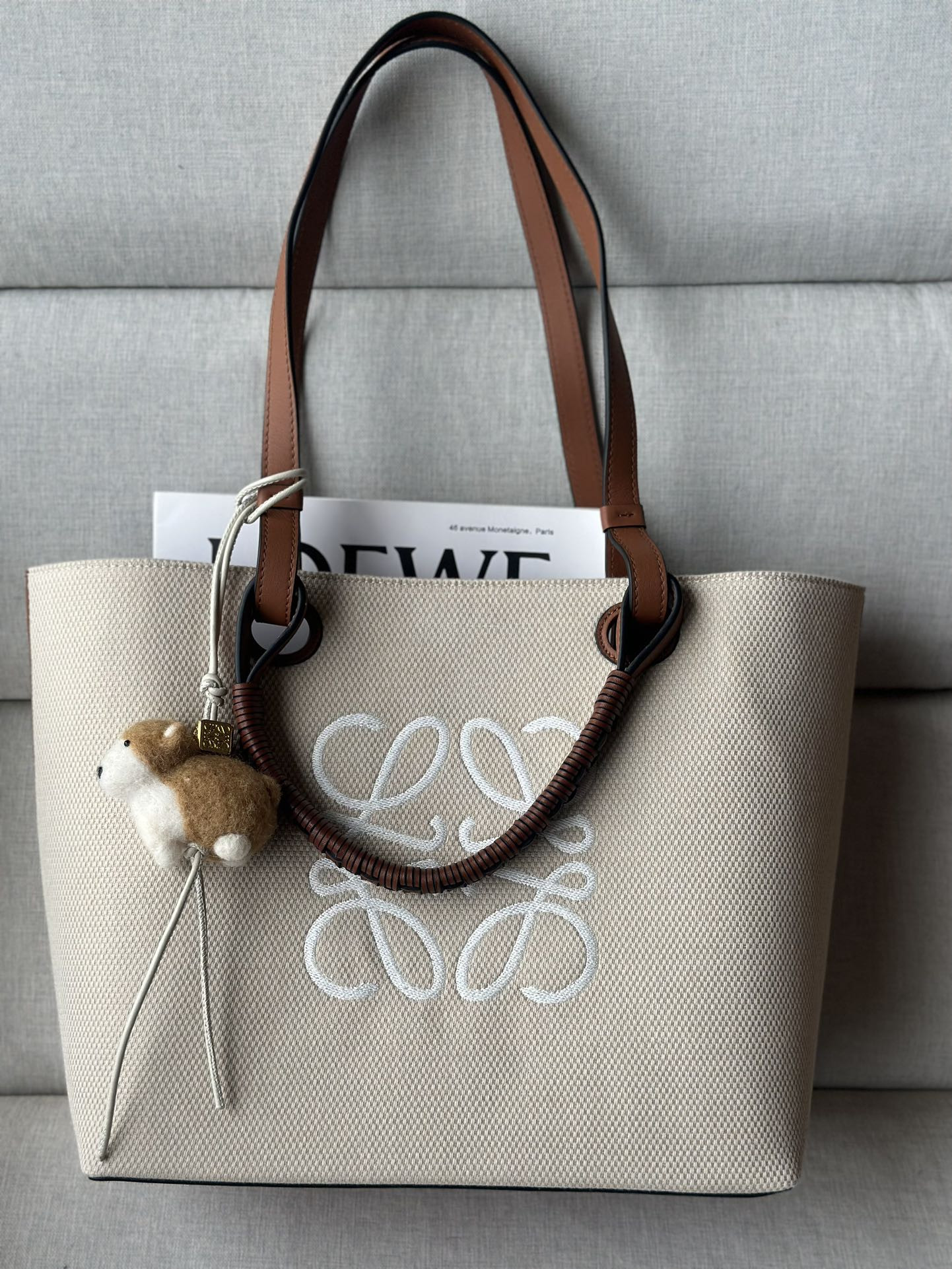 LOEWE Anagram Tote 29x14x25cm