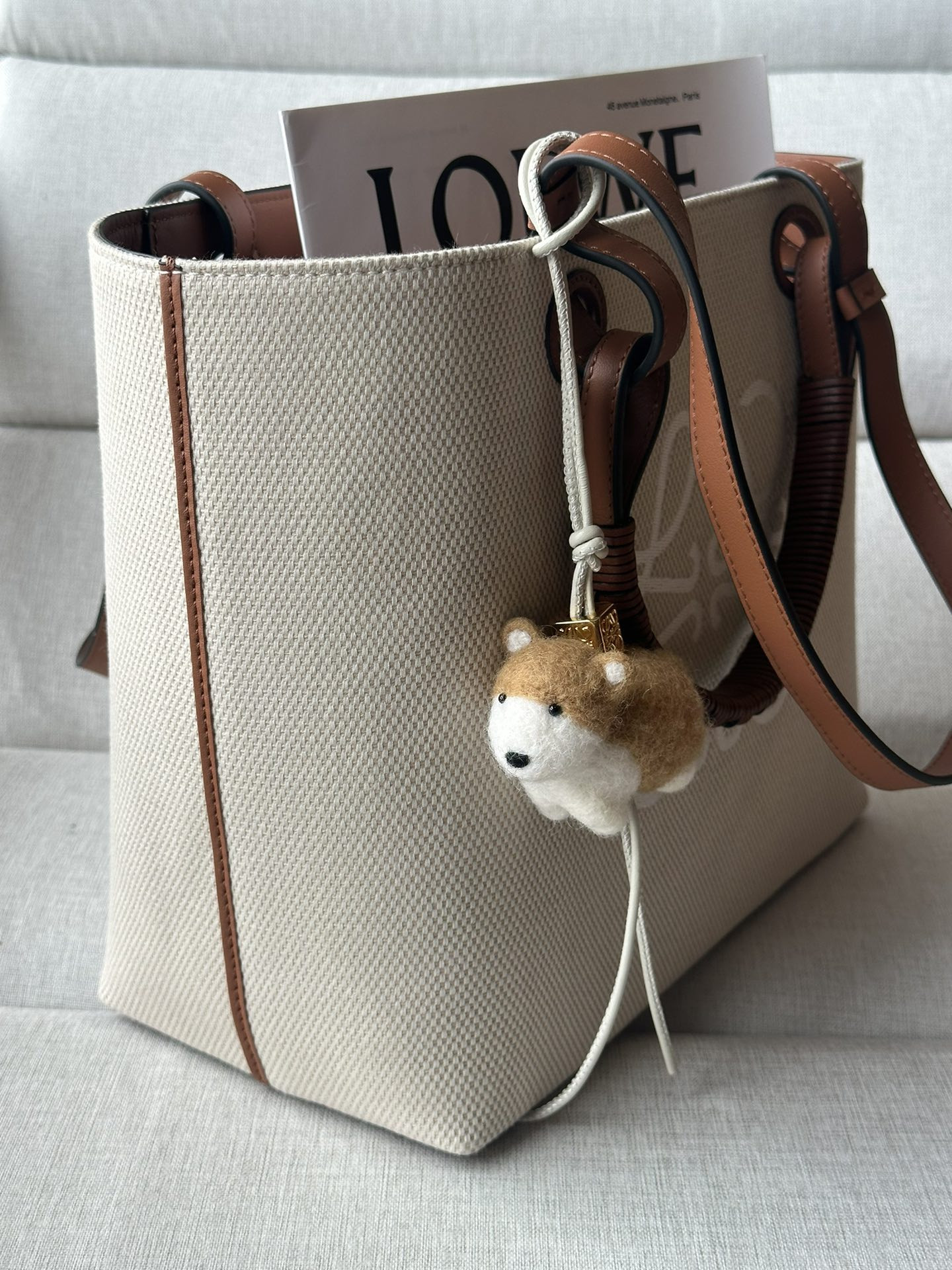 LOEWE Anagram Tote 29x14x25cm