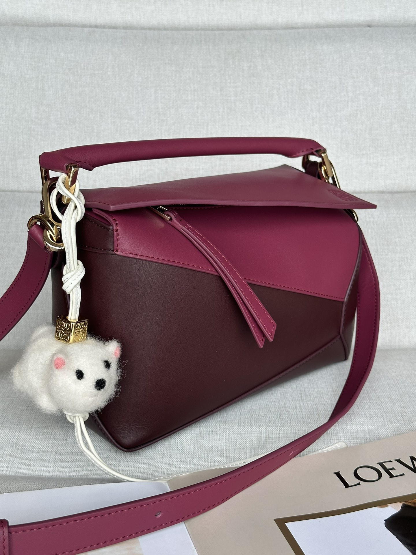 LOEWE Small Puzzle bag in classic calfskin 24x10.5x16.5cm
