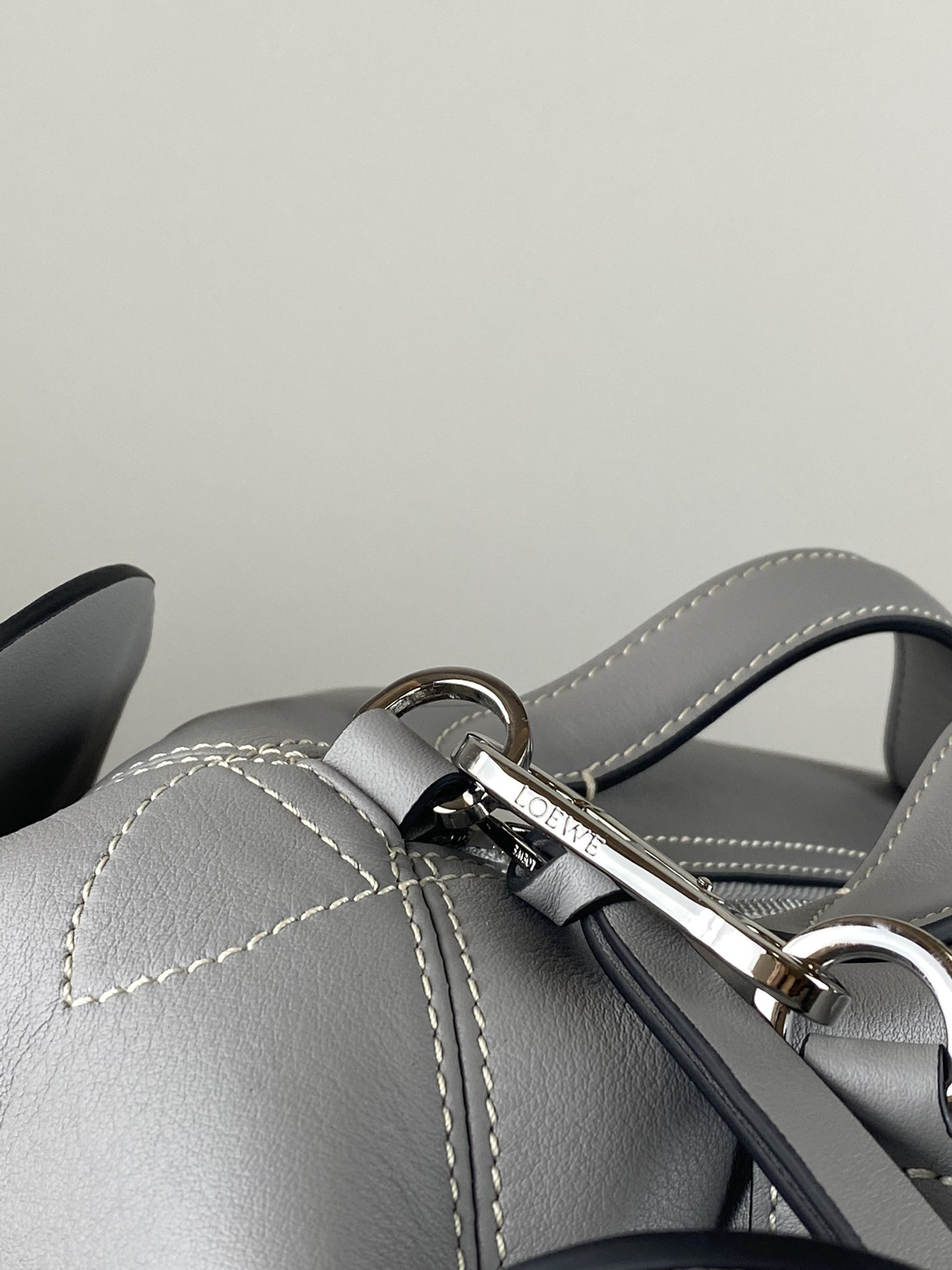 LOEWE Large Elephant bag 36x26.5x22cm