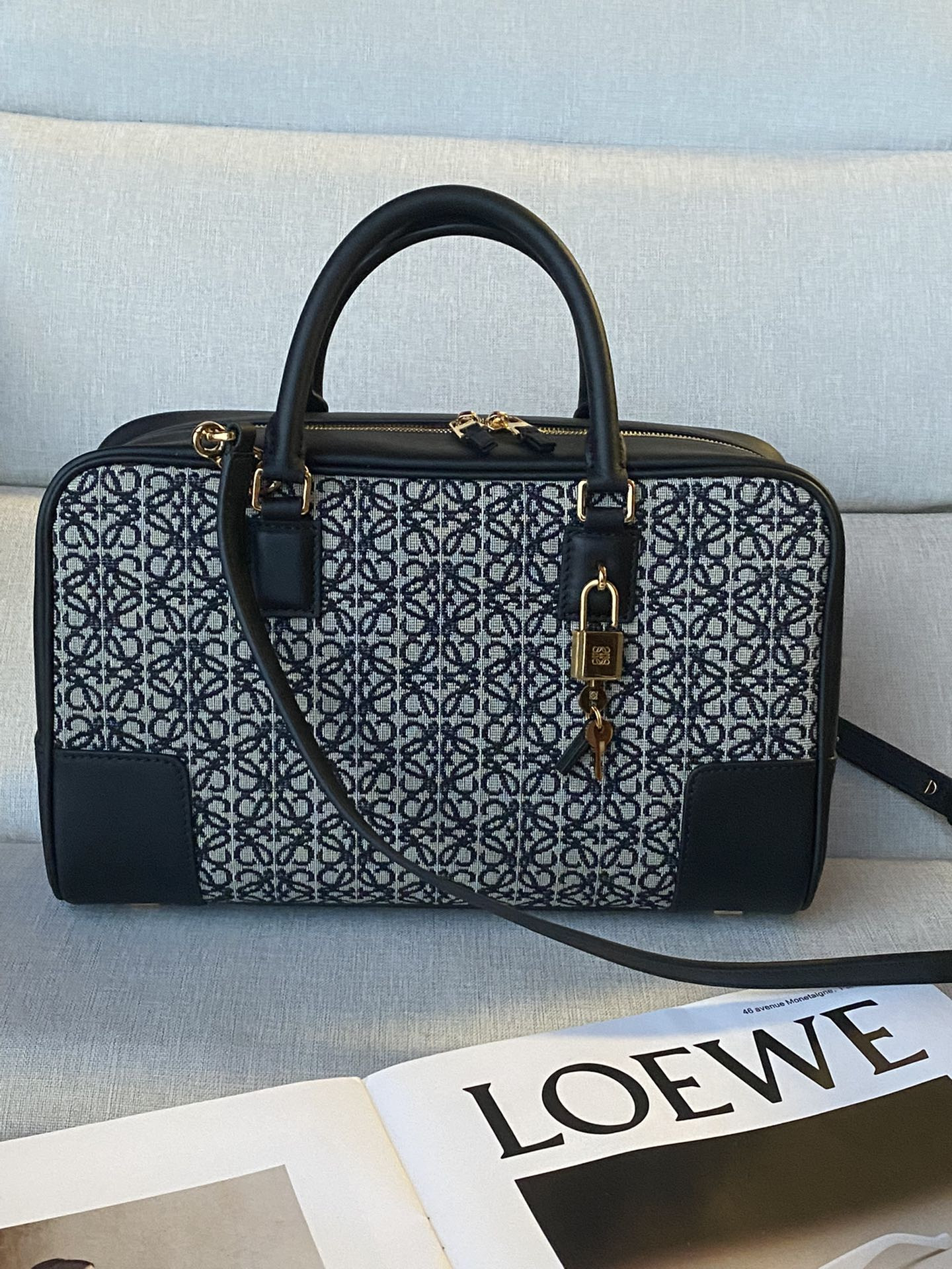 LOEWE Amazona 28x18x11cm