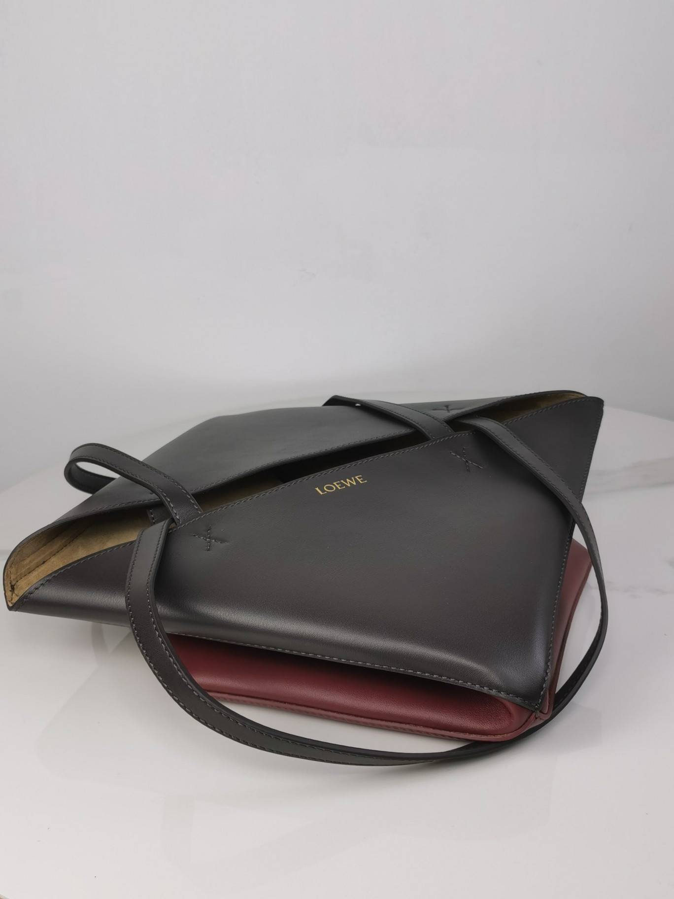 LOEWE Medium Puzzle Fold tote in shiny calfskin 25.5x14.5x31.5cm