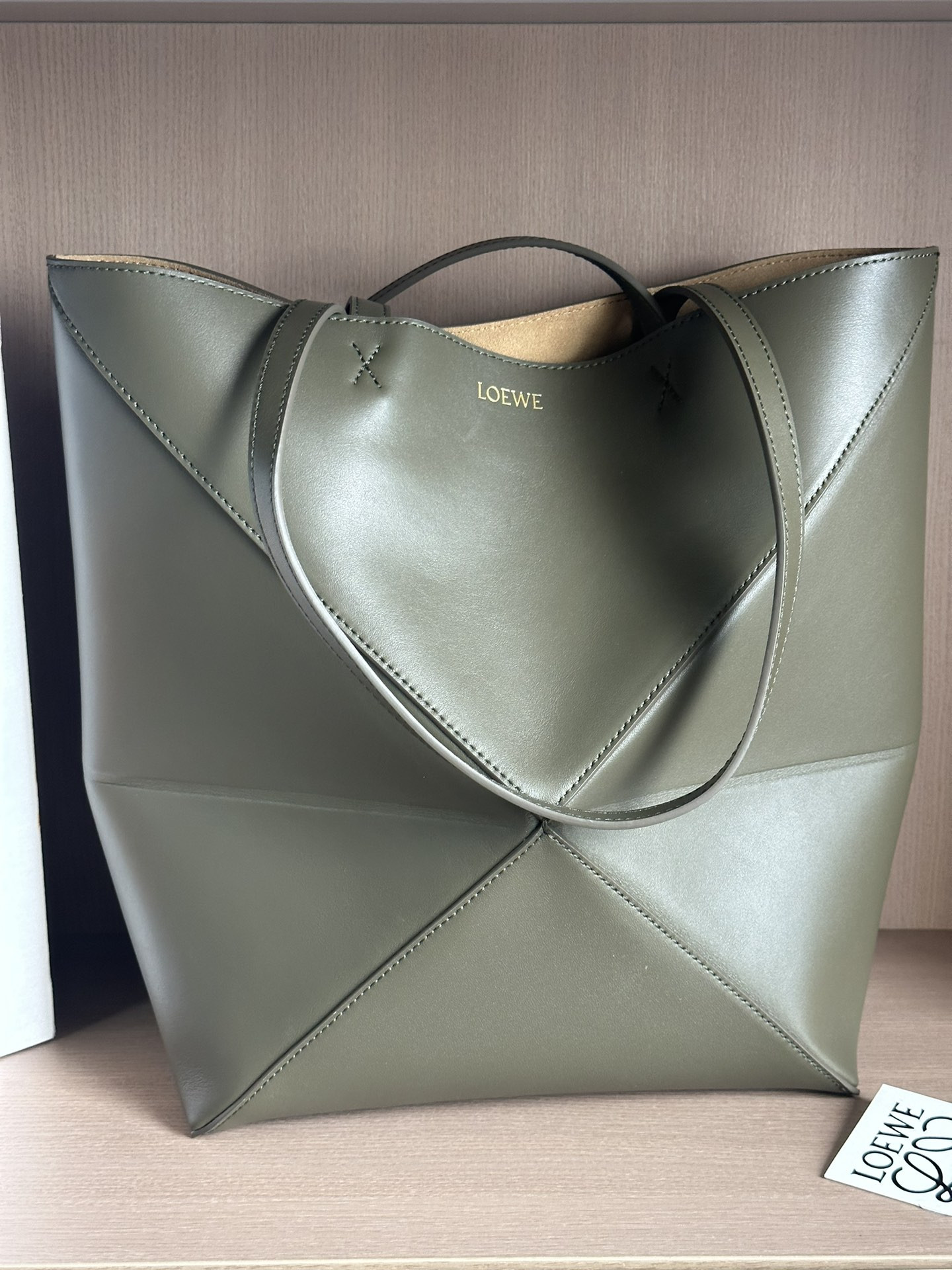 LOEWE Medium Puzzle Fold tote in shiny calfskin 25.5x14.5x31.5cm