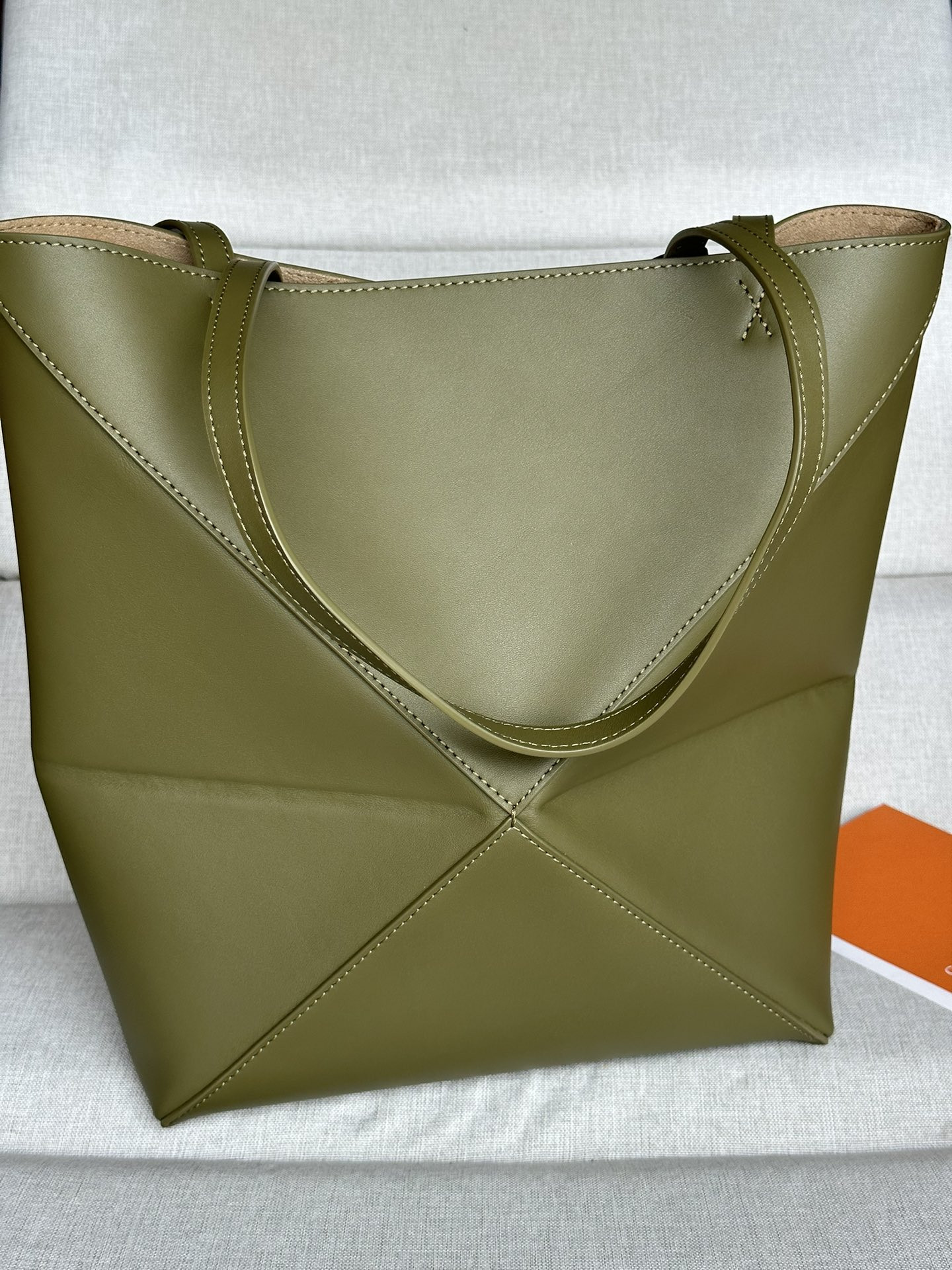 LOEWE Medium Puzzle Fold tote in shiny calfskin 25.5x14.5x31.5cm