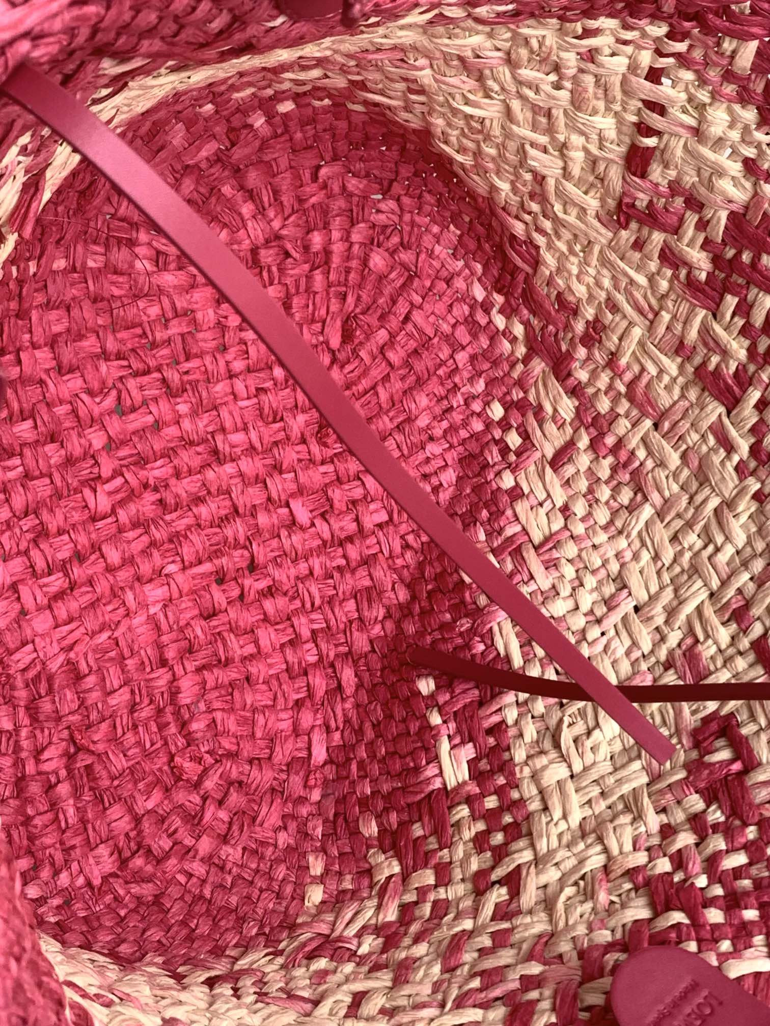 LOEWE Anagram Baske 46x24x15cm