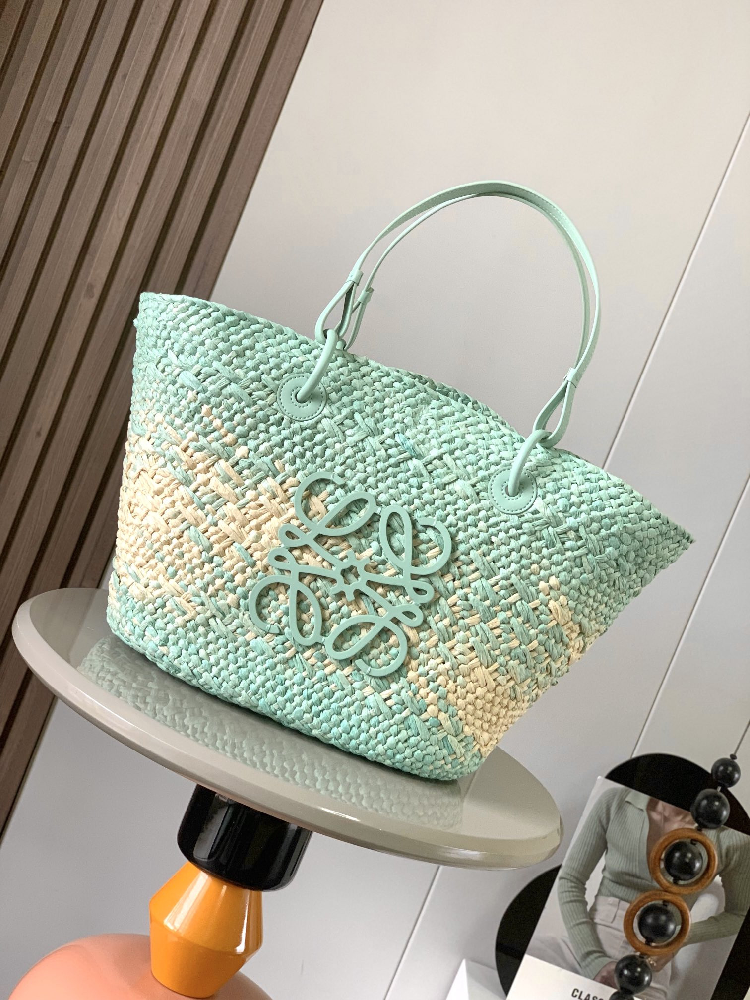 LOEWE Anagram Baske 46x24x15cm