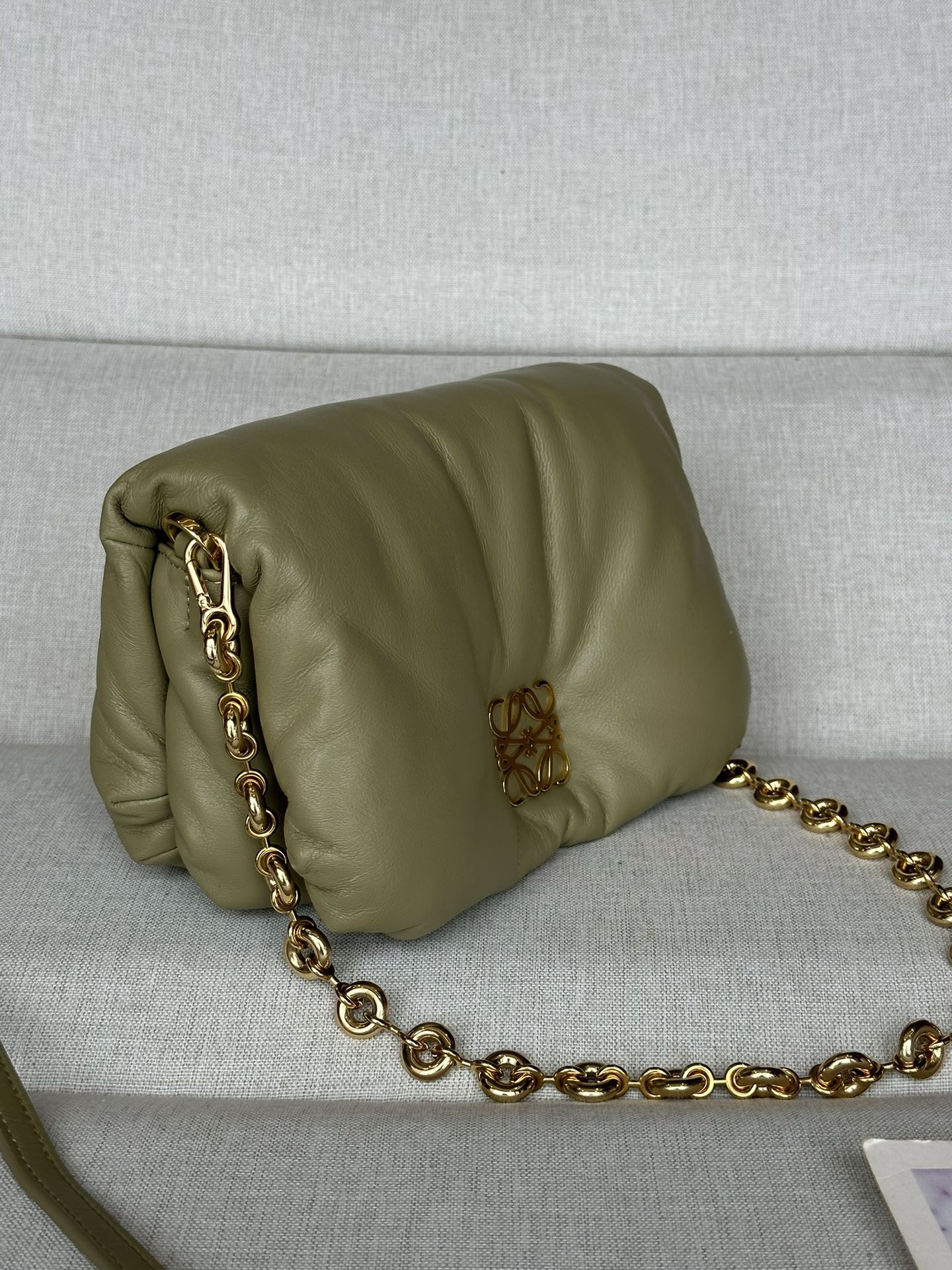 LOEWE Mini Puffer Goya bag in shiny nappa lambskin 20x13x6cm