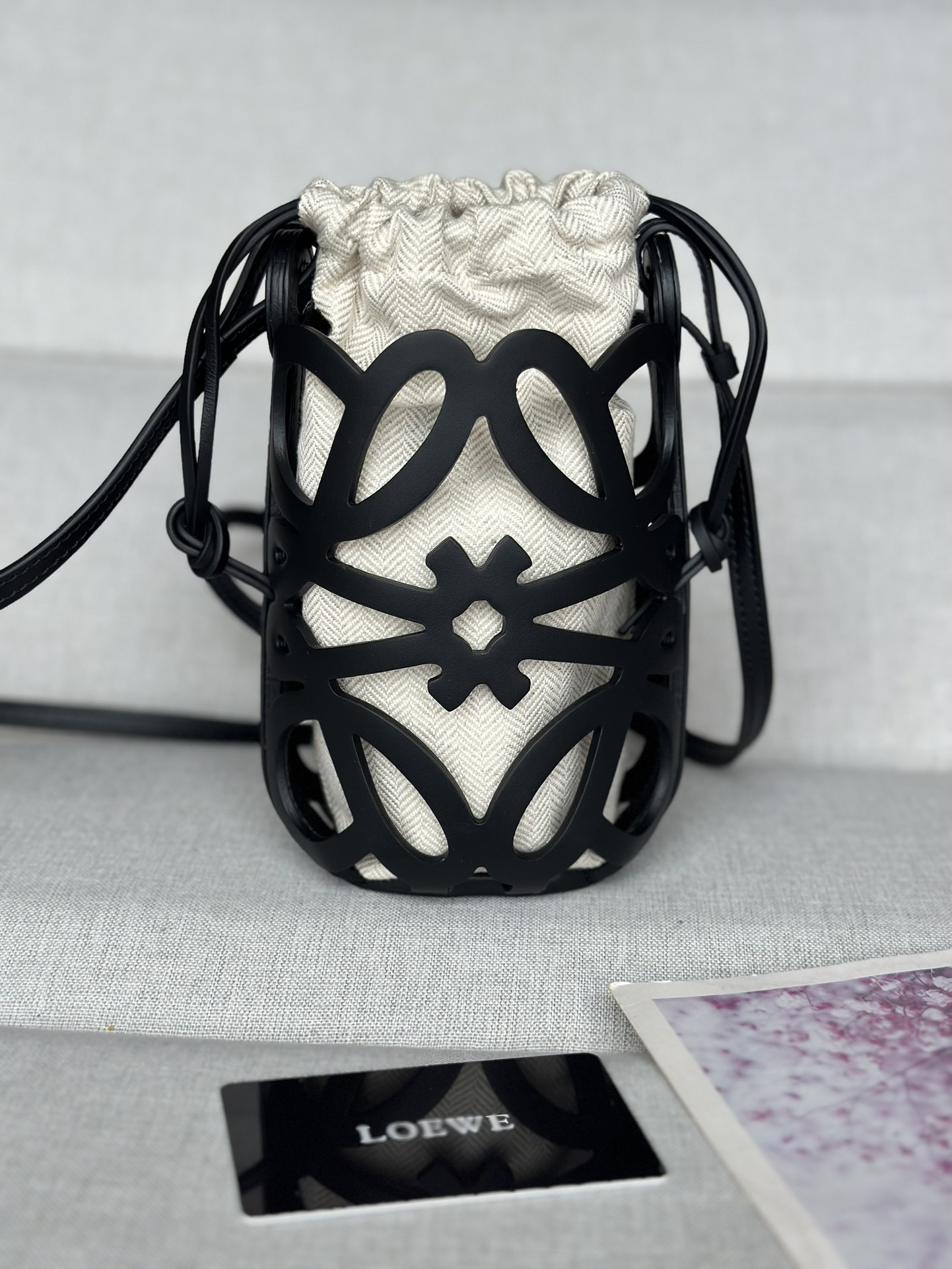 LOEWE Anagram cut-out pocket in classic calfskin and canvas 20x11x8cm