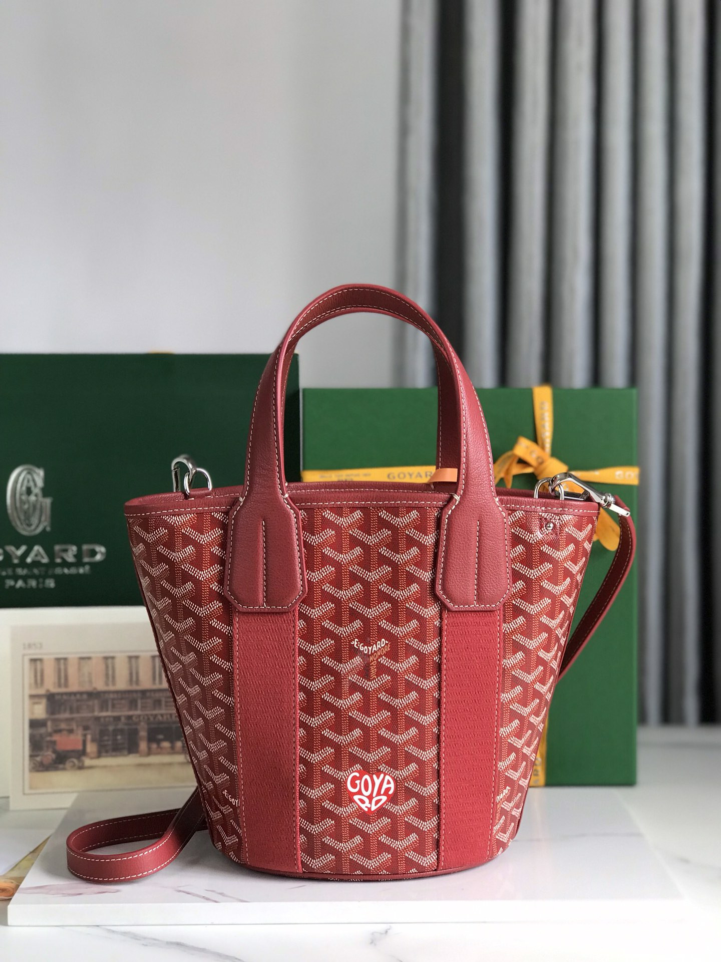 Goyard Goyardine Belharra PM Coral Tote Palladium Hardware 18x14x23cm