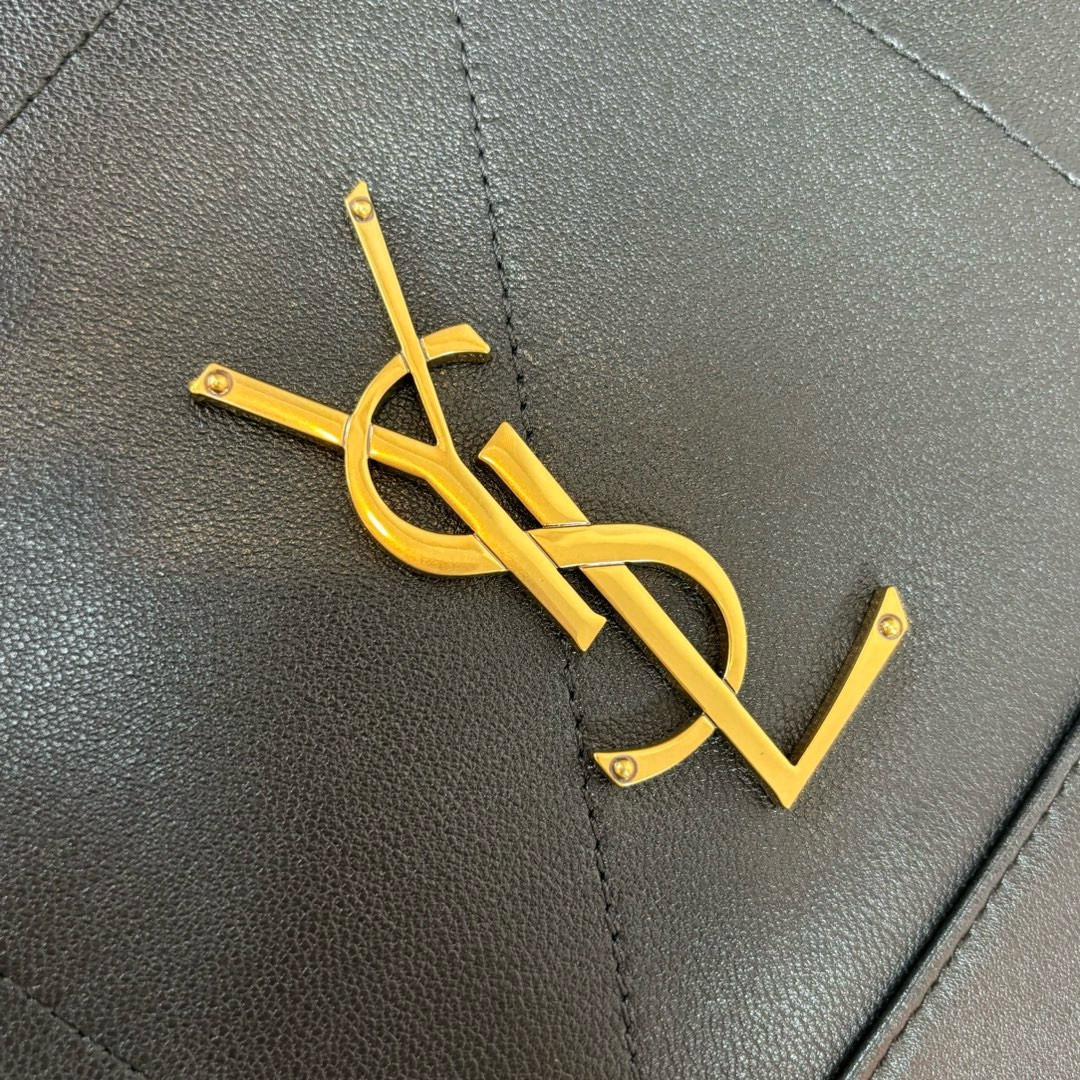 YSL JAMIE 4.3 LARGE POCHON in lambskin 27x34x3cm