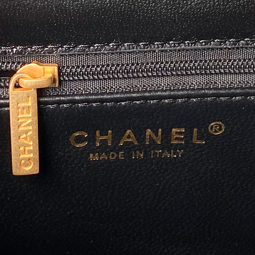 Chanel Flap Handbag 22.5×7×14.5cm