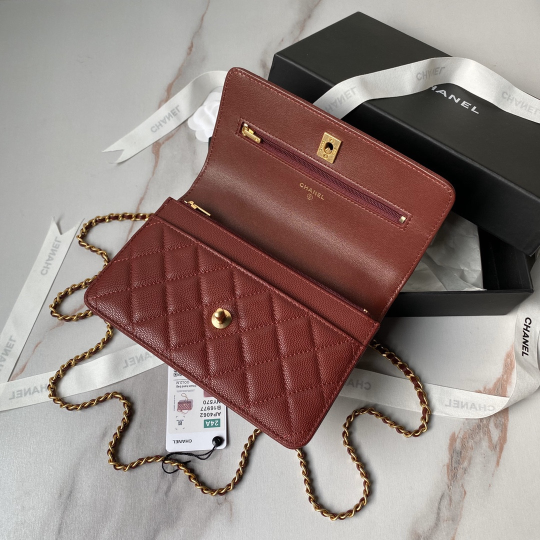 CHANEL WALLET ON CHAIN Grained Shiny Calfskin & Gold-Tone Metal 12 × 19 × 5 cm