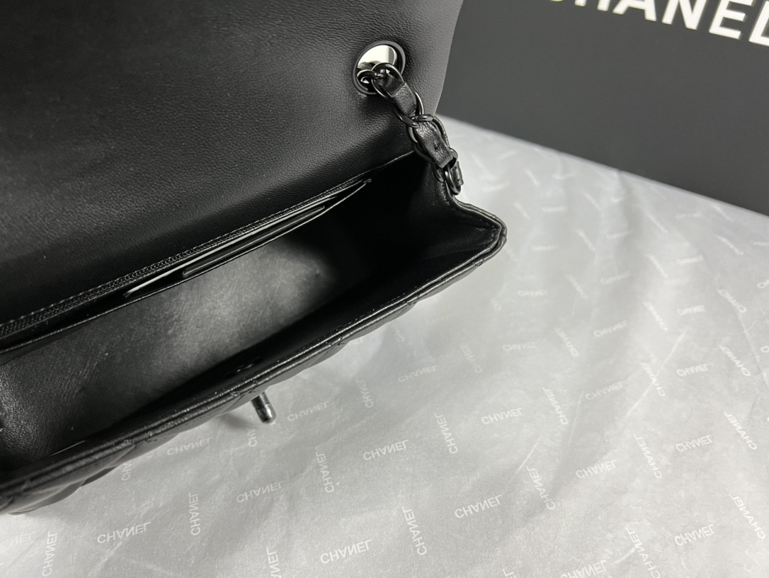 CHANEL CF1116 20x12x6cm