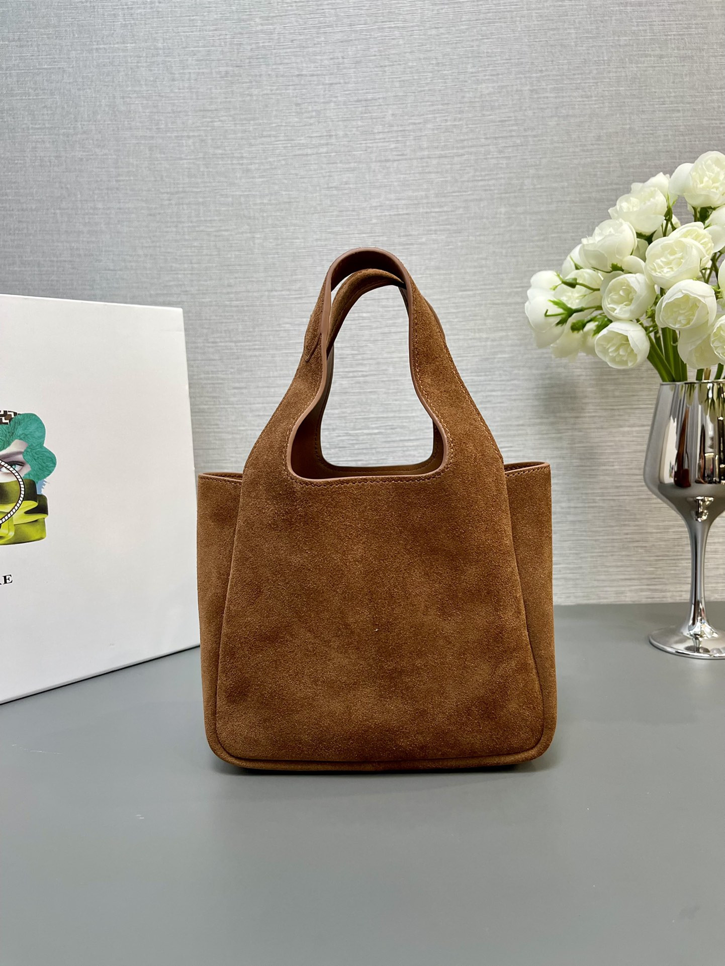 Prada tote18x16x10cm