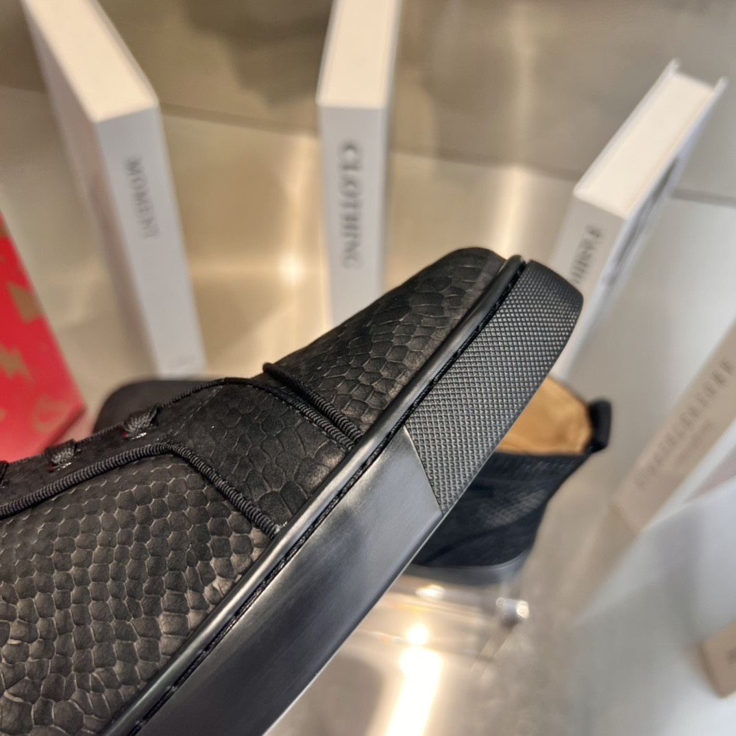 UA Christian Louboutin high-top matte snake print version