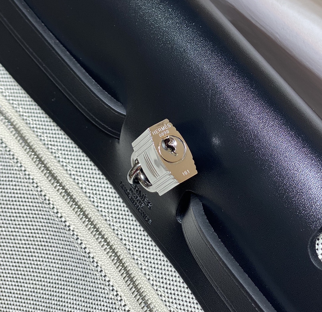 Hermes Herbag 25x31x10CM