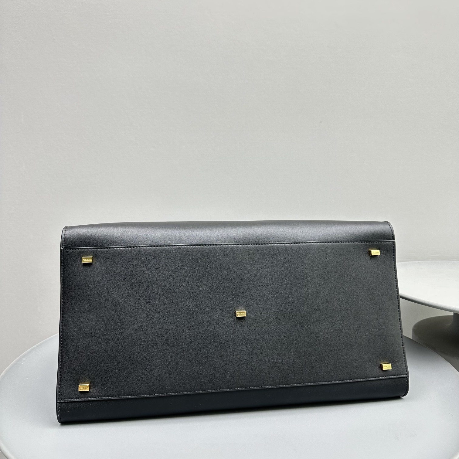 THE ROW MARGAUX 17 43x24x30cm