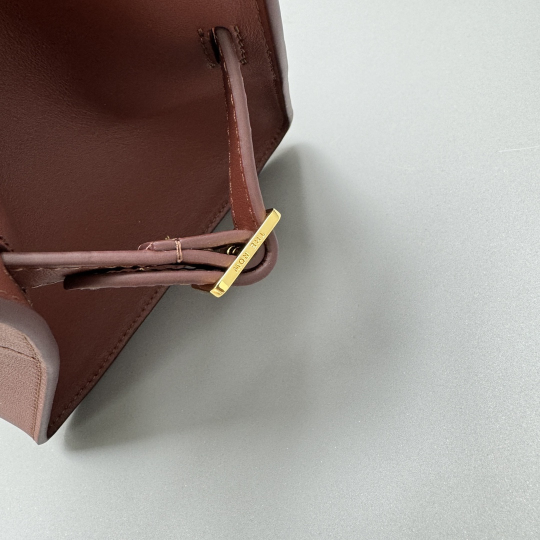 THE ROW MARGAUX 10 26x17.5x21cm