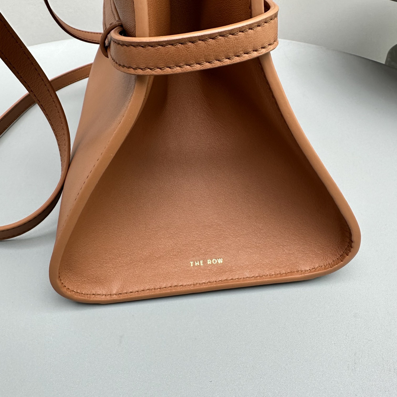 THE ROW Margaux belt 12  32x15x25cm