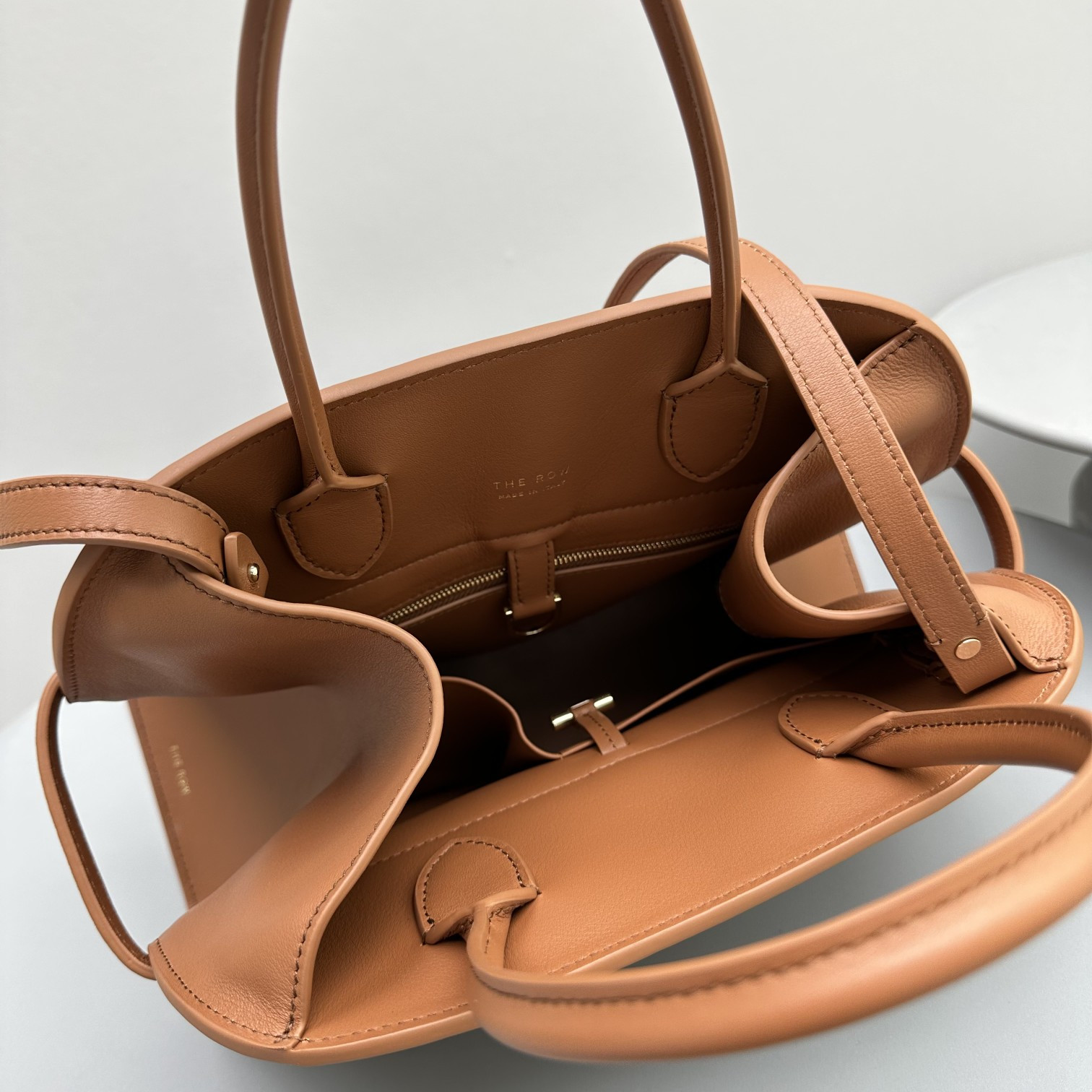 THE ROW Margaux belt 12  32x15x25cm