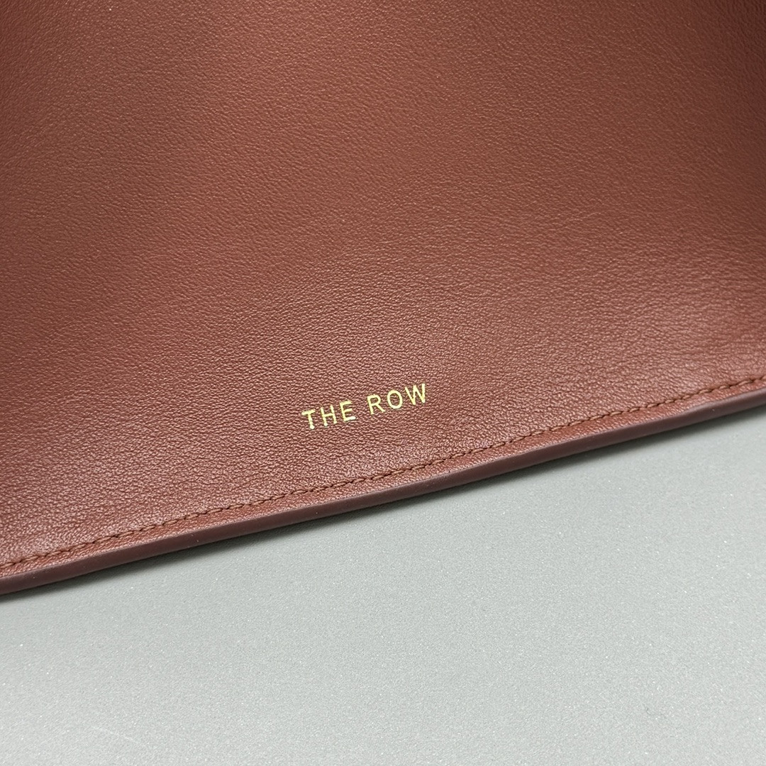 THE ROW MARGAUX 12 32x15x25cm