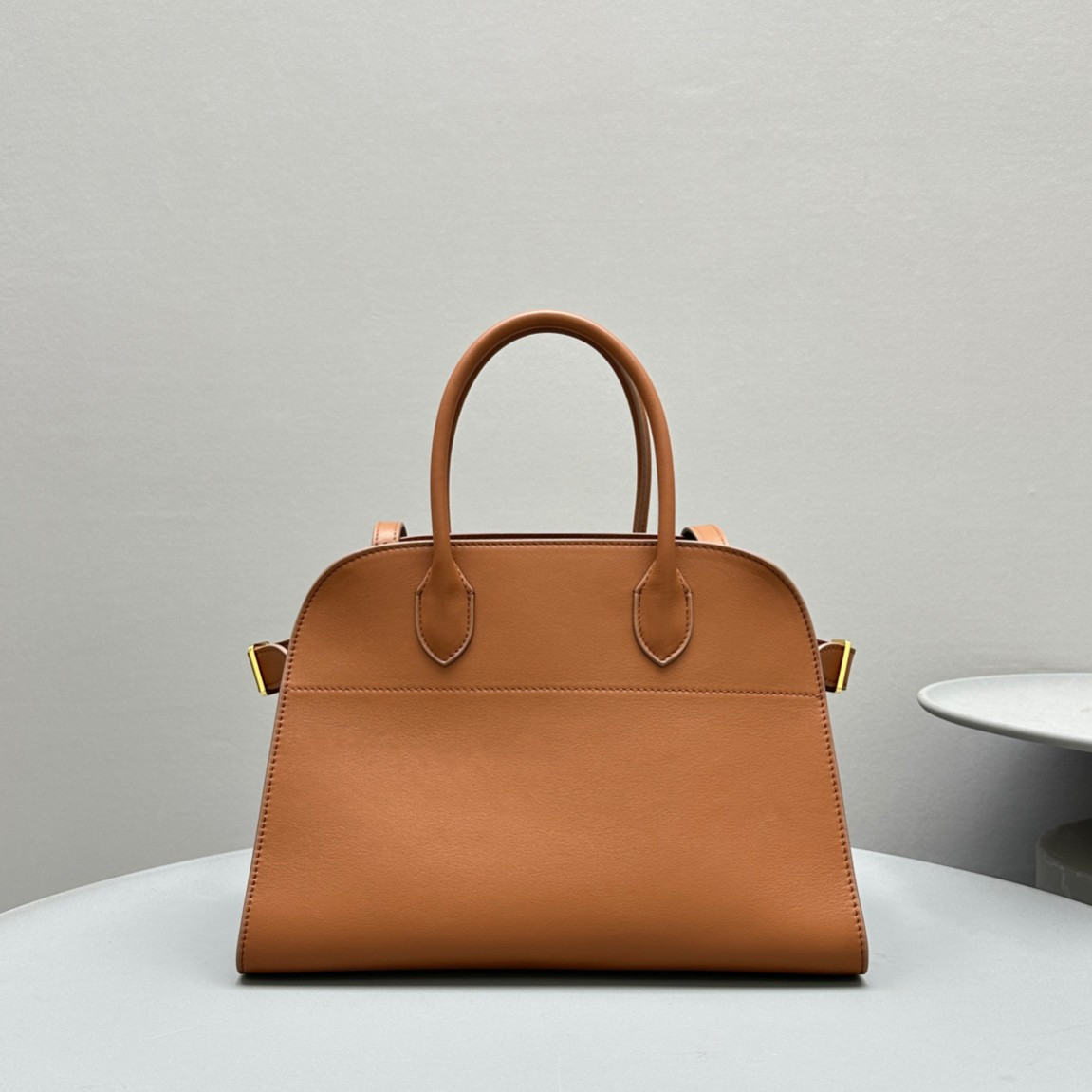 THE ROW MARGAUX 12 32x15x25cm